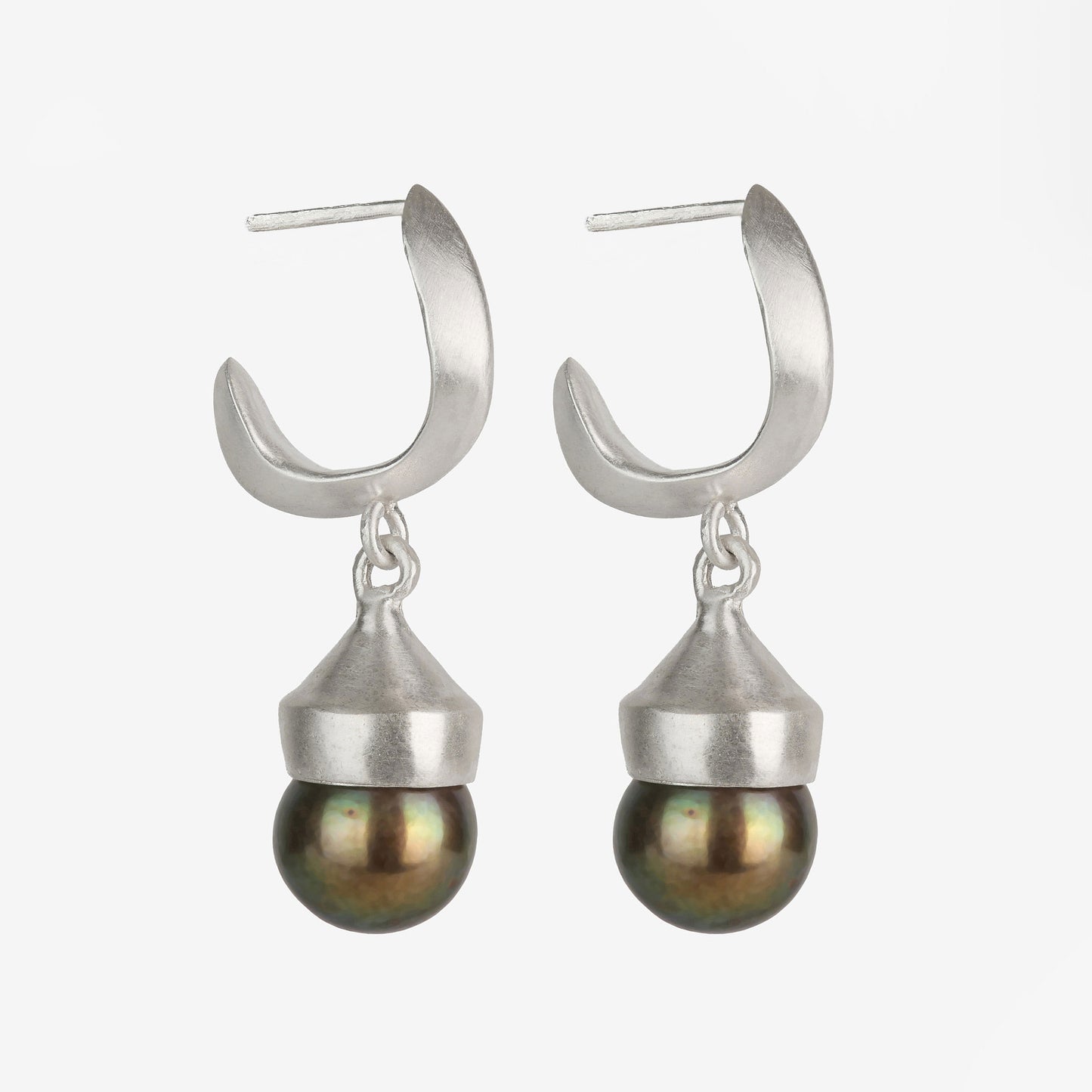 Bómù Pearl earrings