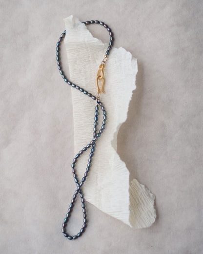 Bómù Pearl Necklace
