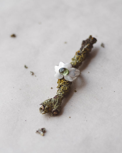 Peridot Goldilocks Ring