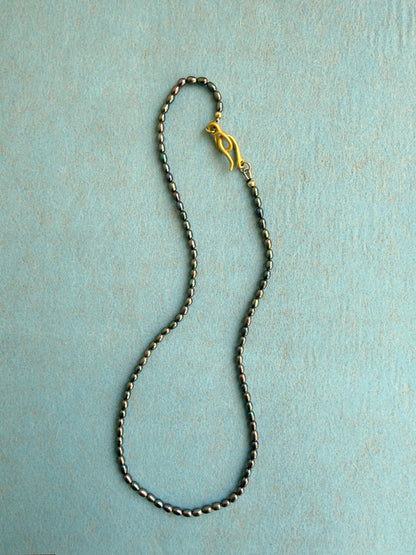 Rice Pearl Necklace