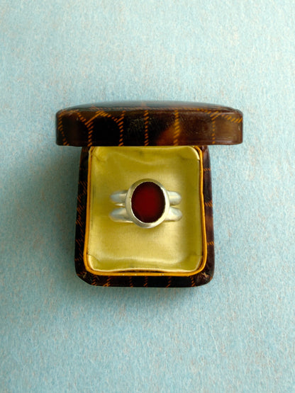 Column Signet in Carnelian