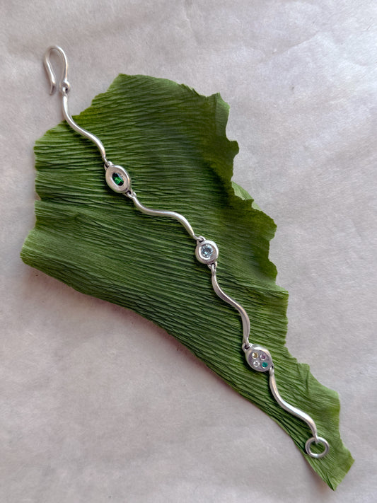 One-of-a-kind: Tsavorite Ripple Bracelet