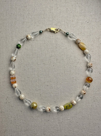 Moss glass collar